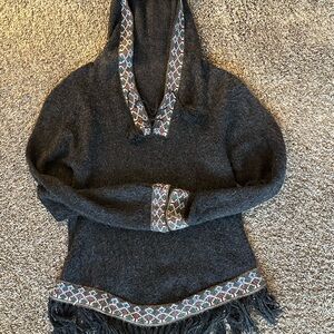 Black Hooded Sweater Peruvian Chompa Small Medium with Patterned Trim
